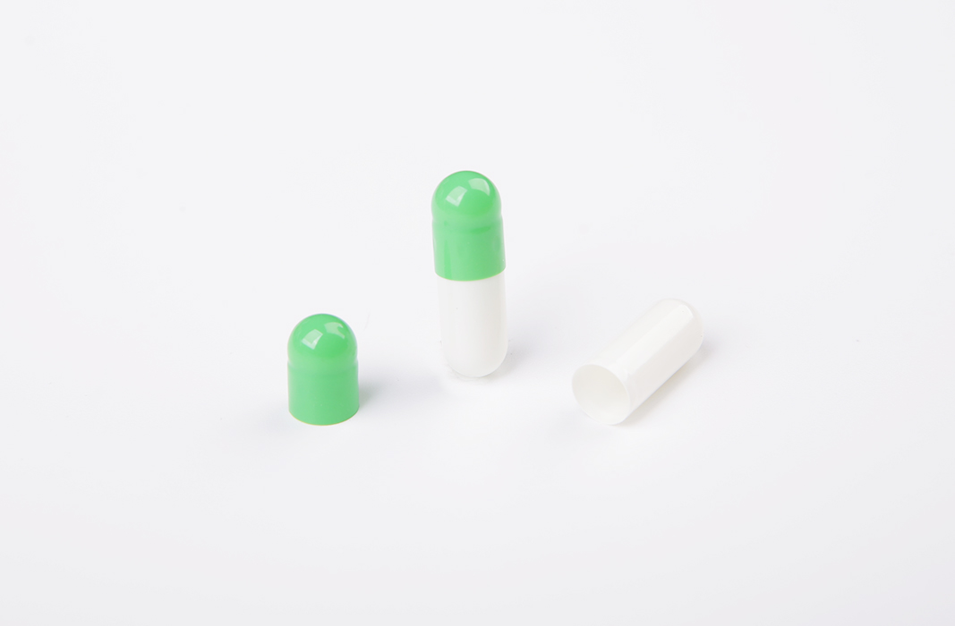 Hard gelatin capsule empty capsules 0 green white